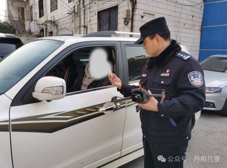 镇江一无人机“黑飞”，胡某接受调查！