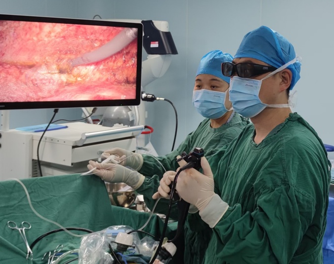 无肉不欢？爱吃荤的你要小心了，已有人因此变“黄人”