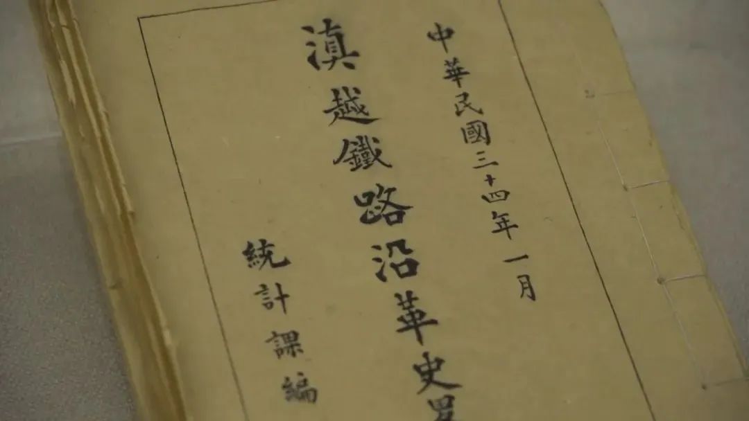 机场扩建，发现几千座古墓！于是……