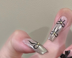 女孩被送进ICU，医生一看傻眼了！务必留一个救命