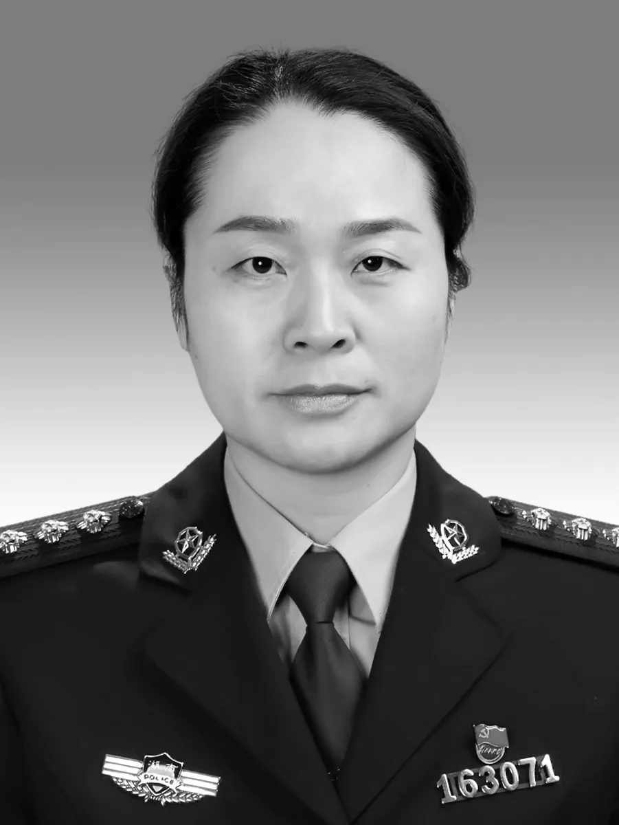 痛心！公安局政委走了，年仅48岁