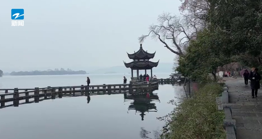 有点歪了？杭州西湖网红“夕影亭”明起封闭施工