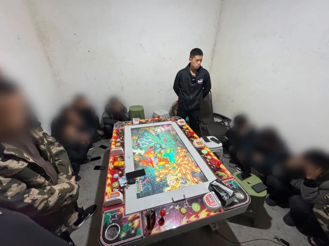 深夜,云南这地27人被当场带走! 深夜,云南这地27人被当场带走!