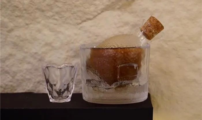 隔着屏幕就把人香迷糊了!再好喝也别过量!转给家人→ 隔着屏幕就把人香迷糊了!再好喝也别过量!转给家人→