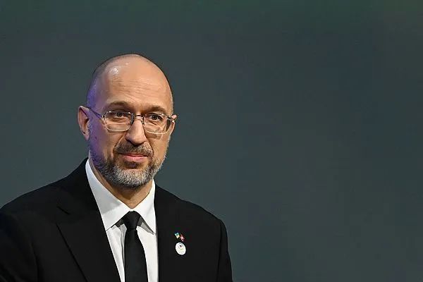 确认!乌政府批准与美矿产协议 泽连斯基将访美签署 确认!乌政府批准与美矿产协议 泽连斯基将访美签署