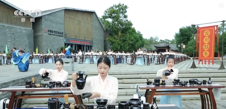 感受古韵悠长 活态传承释放古老技艺新活力 感受古韵悠长 活态传承释放古老技艺新活力