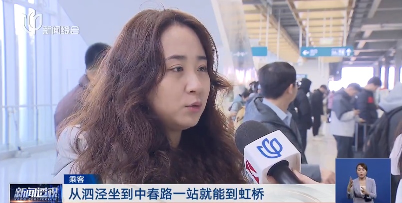 早晚高峰人从众，坐上海这条地铁的“有救”了！这样换省时省力！还有人建议…