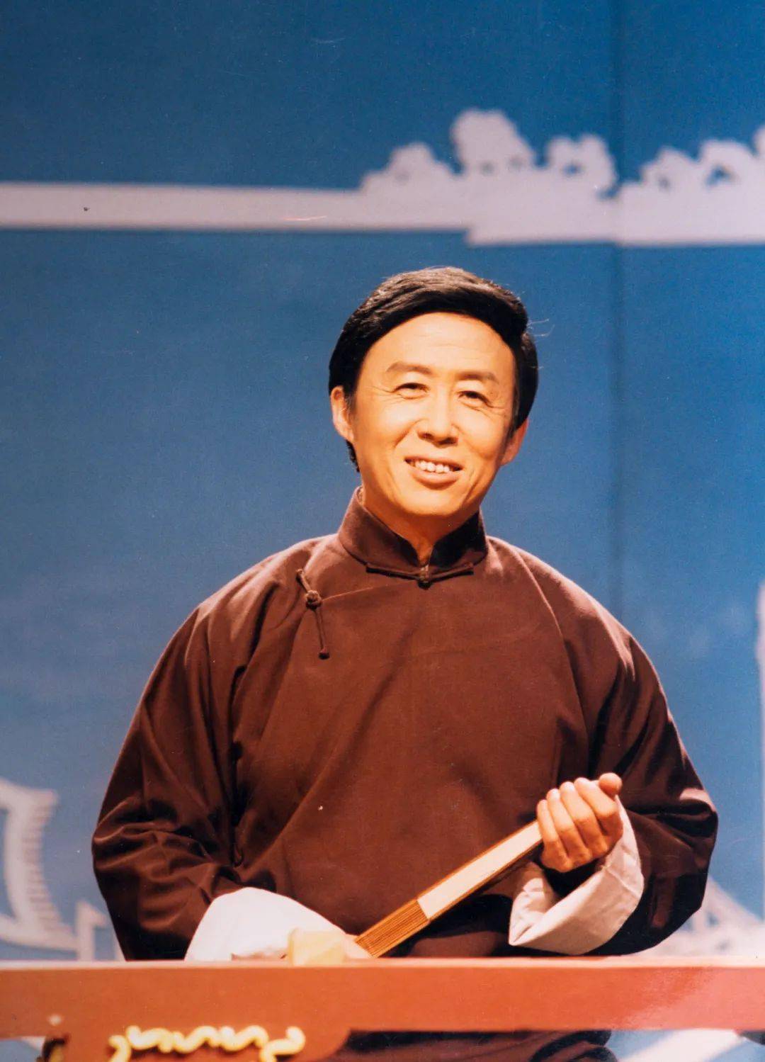 田连元人民日报刊文:人说我是说书先生,其实我是毕不了业的学生 田连元人民日报刊文:人说我是说书先生,其实我是毕不了业的学生