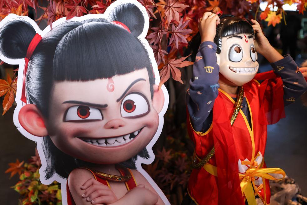 电影与文旅融合：《哪吒2》IMAX热映激发中国消费新场景