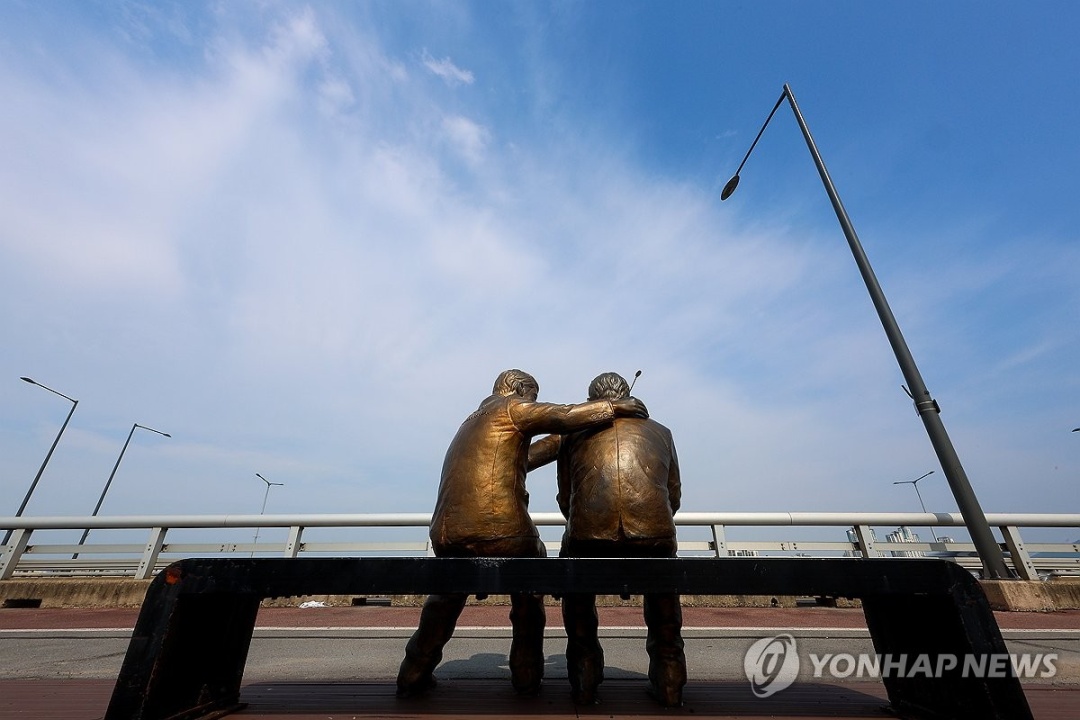 创下13年来最高自杀率！韩国日均有40人自杀，明星去世使自杀率明显上升