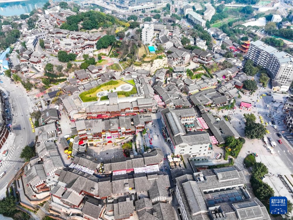 飞阅中国｜“千年磁器口” 焕新颜