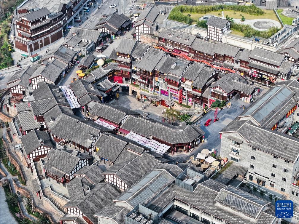 飞阅中国｜“千年磁器口” 焕新颜