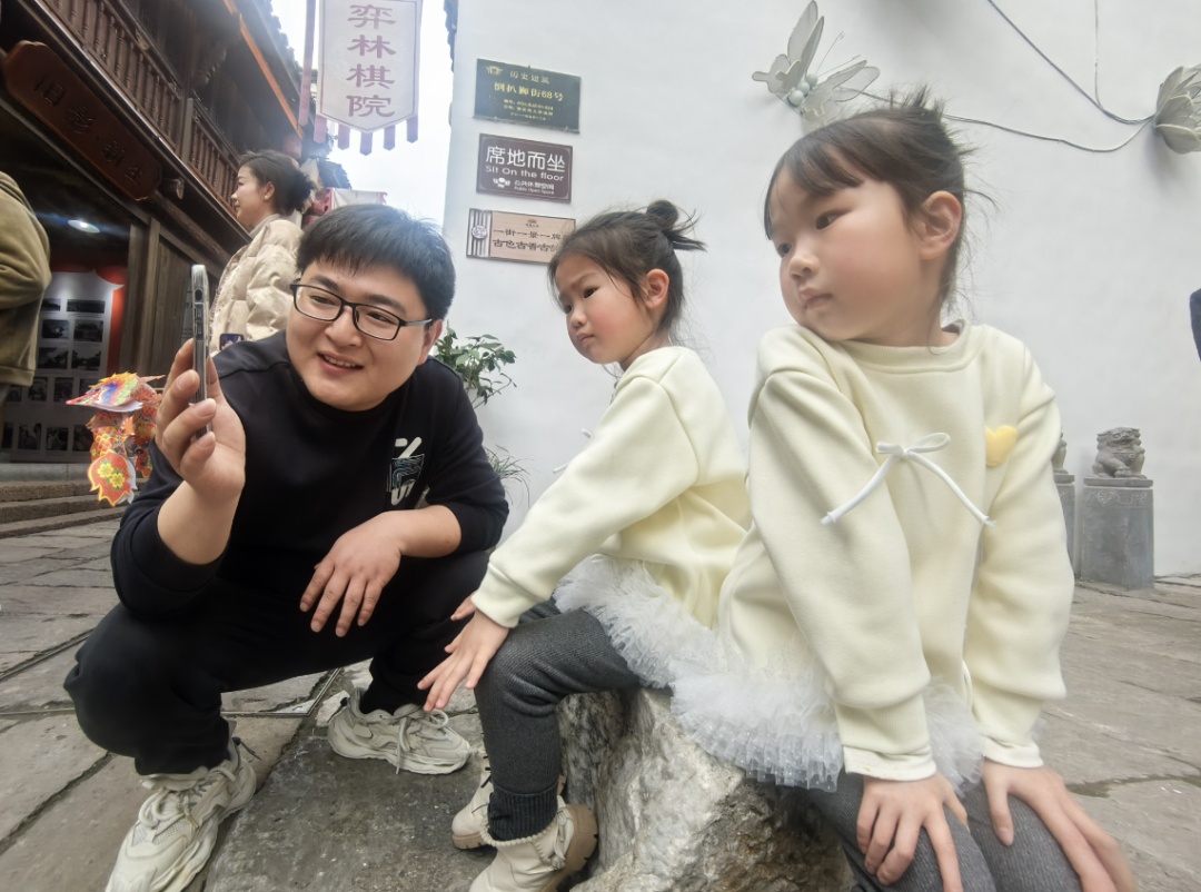 安徽一对姐妹花火爆全网