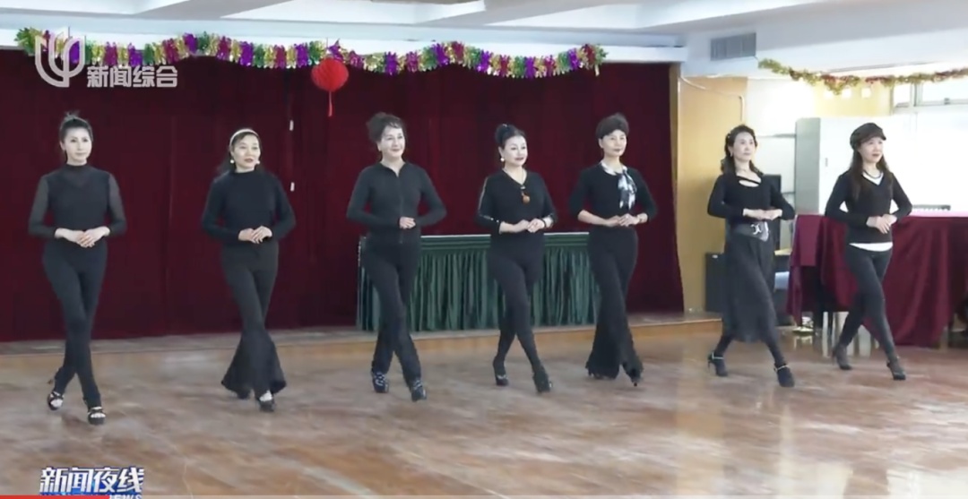 这群上海阿姨在罗马火了！平均年龄60岁！