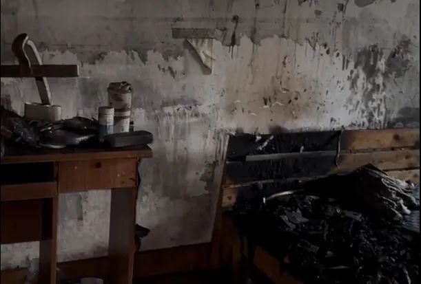 睡前建议,手机放1.5米以外!不是因为辐射…… 睡前建议,手机放1.5米以外!不是因为辐射……