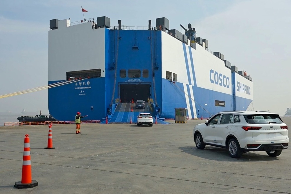 跃居世界第一,去年上海港汽车吞吐量达363万辆 跃居世界第一,去年上海港汽车吞吐量达363万辆