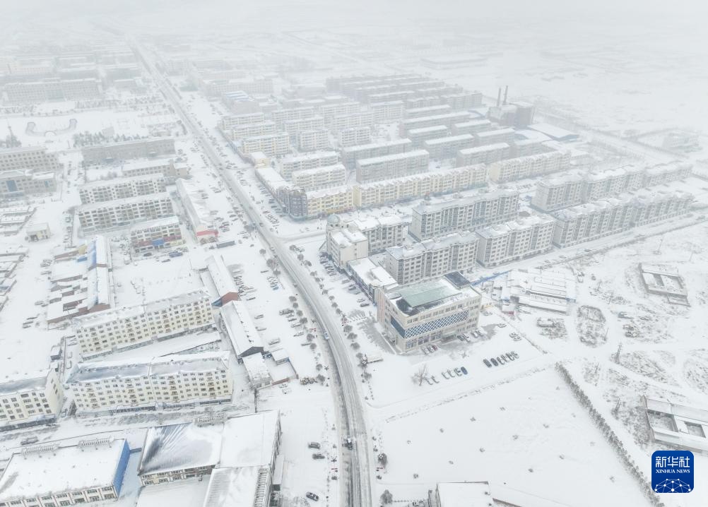 内蒙古锡林郭勒盟迎来降雪