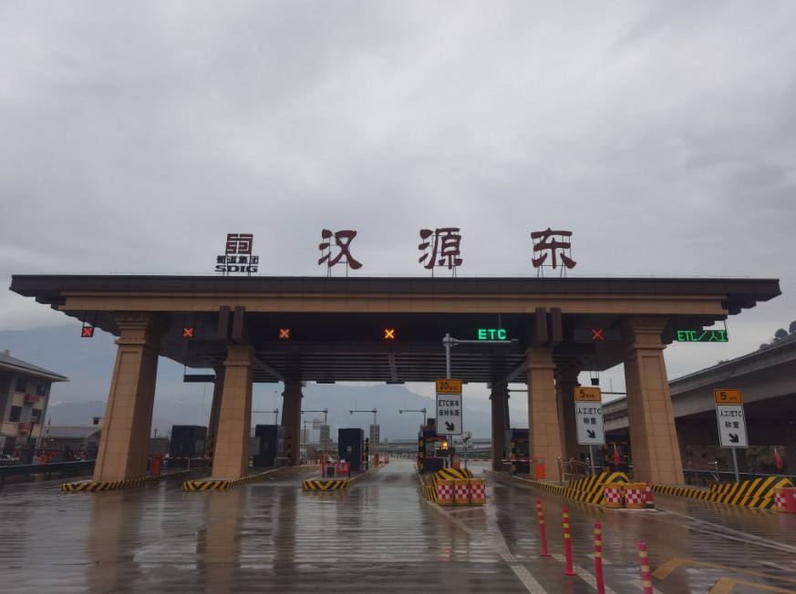 这些车辆通行有变！成都隆汉高速此处路段交通管制！
