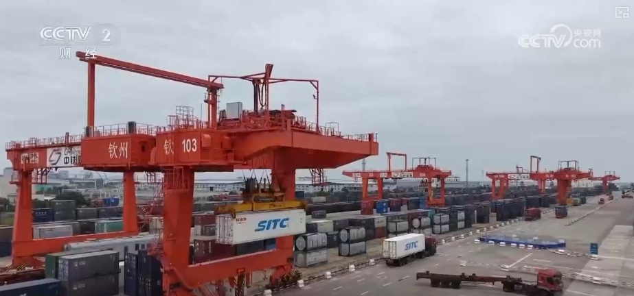 4.05万亿元、8.3%,首次突破!开放通道跑出“新速度” 4.05万亿元、8.3%,首次突破!开放通道跑出“新速度”