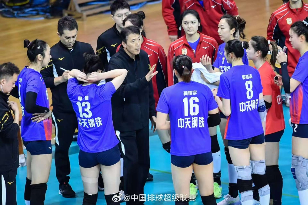 江苏女排,队史第二冠! 江苏女排,队史第二冠!