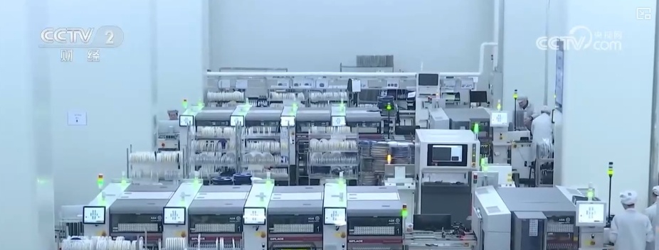 4.05万亿元、8.3%,首次突破!开放通道跑出“新速度” 4.05万亿元、8.3%,首次突破!开放通道跑出“新速度”