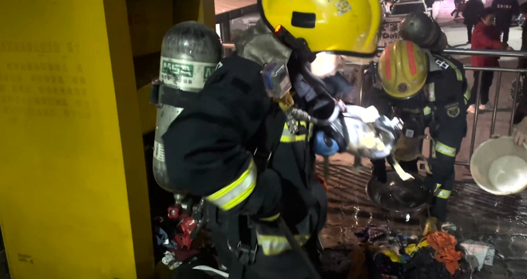 “小哭包”打119“举报”自己！“能不能别告诉我妈？”