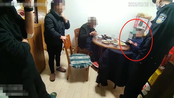 厉害了！11岁男孩在家立功