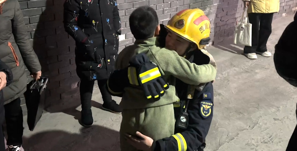 “小哭包”打119“举报”自己！“能不能别告诉我妈？”