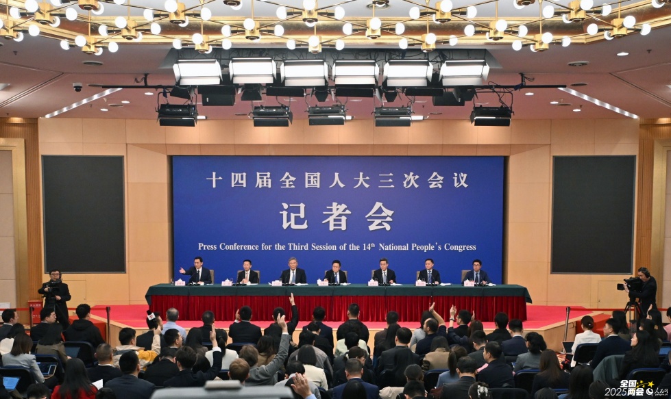 “部长们说话接地气！”政策不“高冷”