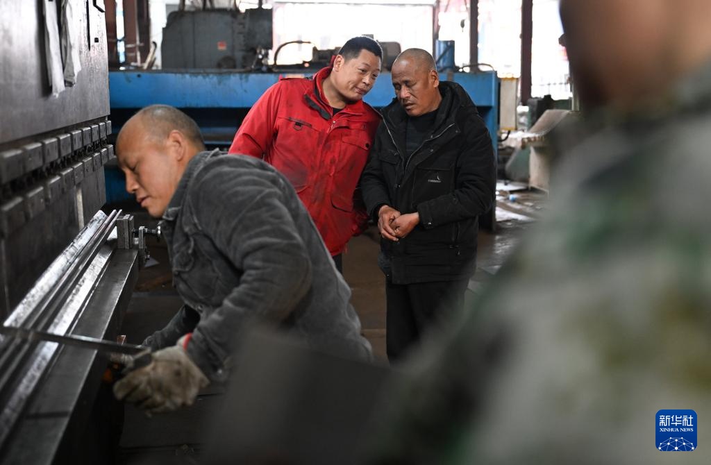 新华全媒+｜盲人兄弟的农机人生