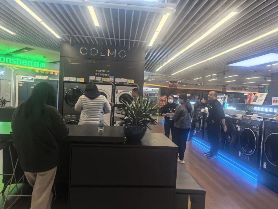 “回南天神器”销量猛涨6倍,有商家“15天内卖出了2万件”!很多广东人正在用 “回南天神器”销量猛涨6倍,有商家“15天内卖出了2万件”!很多广东人正在用