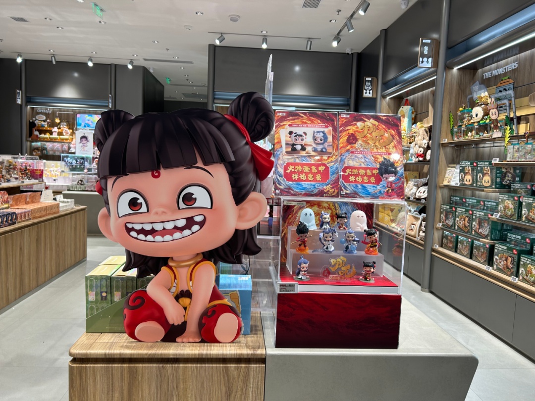 《哪吒2》带热衍生周边产品，贵阳潮玩店一“吒”难求