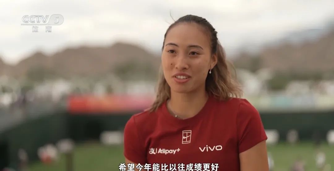 刷新个人赛会最佳战绩，郑钦文首次取得连胜！