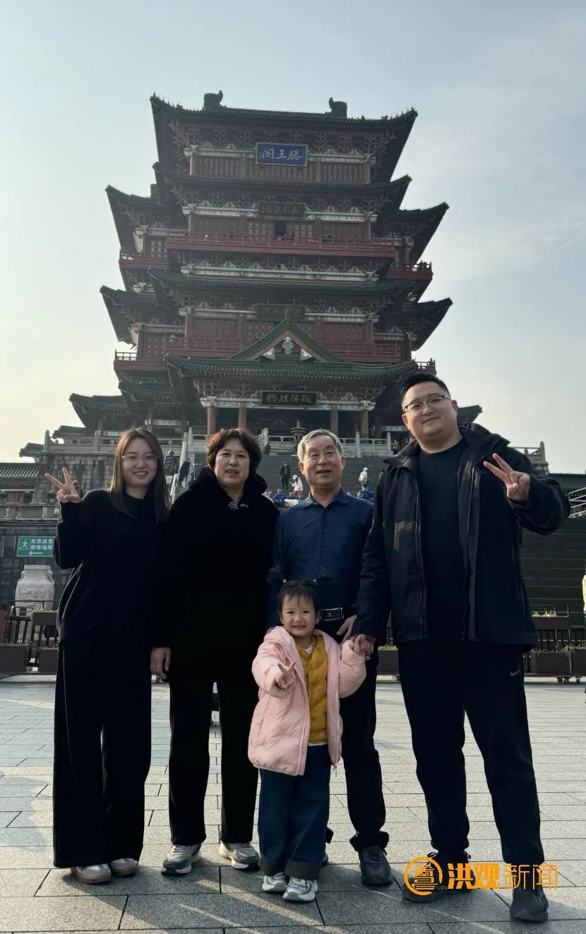 2岁半萌娃成功背诵《滕王阁序》，家长回应！
