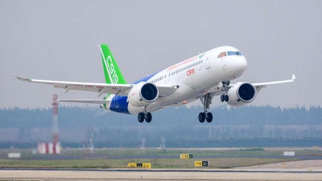 从C909到C919再到C929,三十多年她不断攀登飞机研制新高峰 从C909到C919再到C929,三十多年她不断攀登飞机研制新高峰