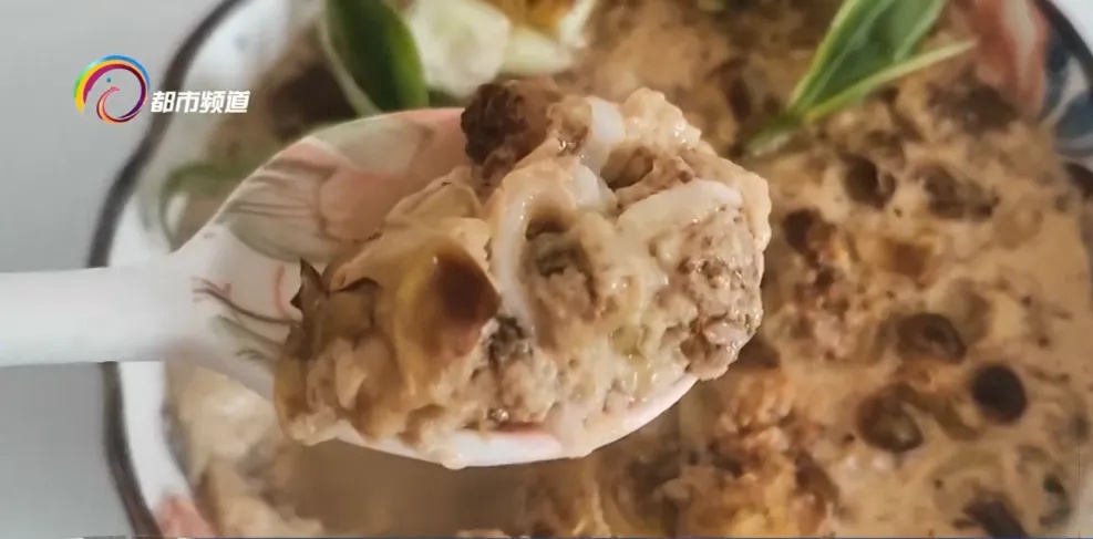 茶花、炮仗花、棠梨花…云南人的吃花季,把鸡蛋忙坏了! 茶花、炮仗花、棠梨花…云南人的吃花季,把鸡蛋忙坏了!