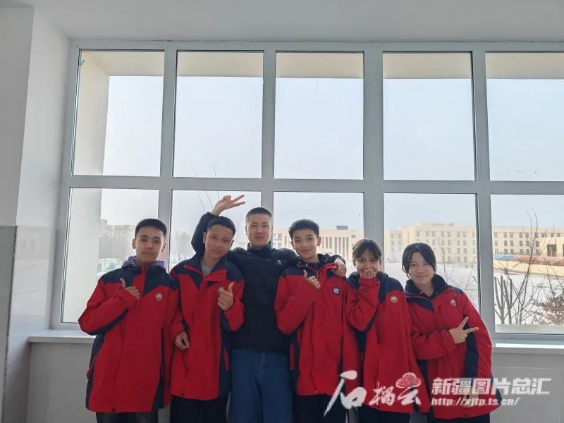 “垫底班”逆袭全县前三!90后老师爆改课堂 “垫底班”逆袭全县前三!90后老师爆改课堂