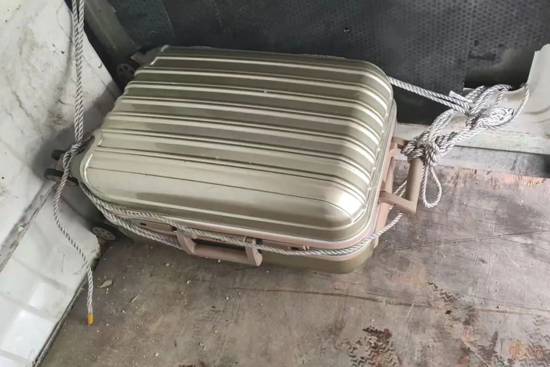 女子将6万现金快递给骗子！双牌民警及时出手成功拦截