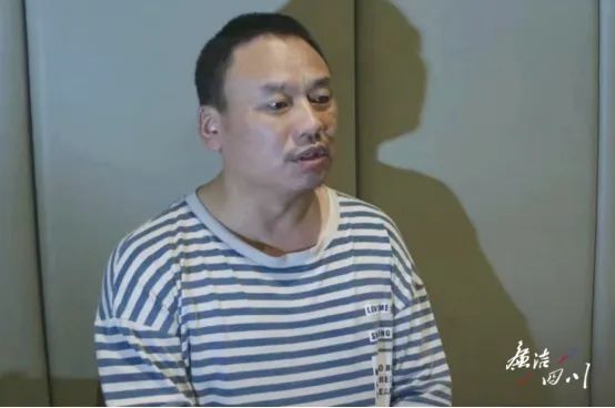 保洁员每月仅1000元的工资，都被他截留了500元！卫生院院长没了良心