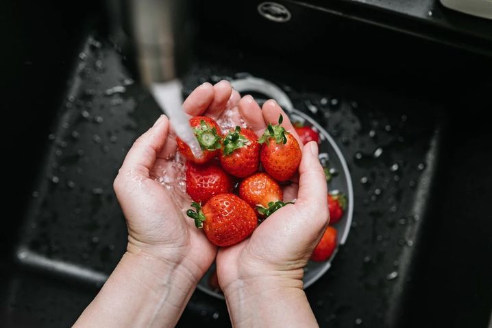 这样洗草莓可能农残更高!正确清洗方法来了 这样洗草莓可能农残更高!正确清洗方法来了