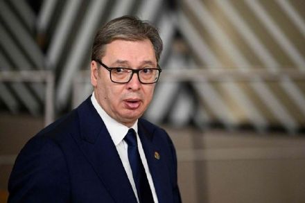 外媒:特朗普长子访问贝尔格莱德会晤武契奇 外媒:特朗普长子访问贝尔格莱德会晤武契奇