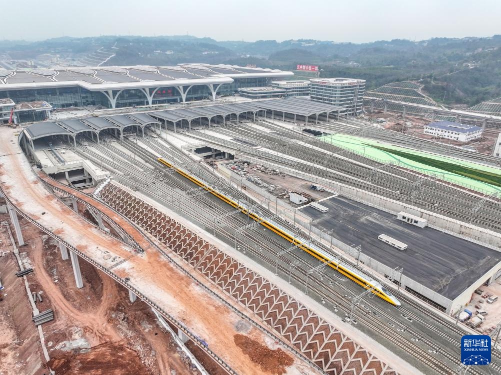 渝厦高铁重庆段高速综合检测列车上线 渝厦高铁重庆段高速综合检测列车上线