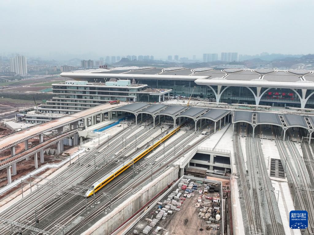 渝厦高铁重庆段高速综合检测列车上线 渝厦高铁重庆段高速综合检测列车上线