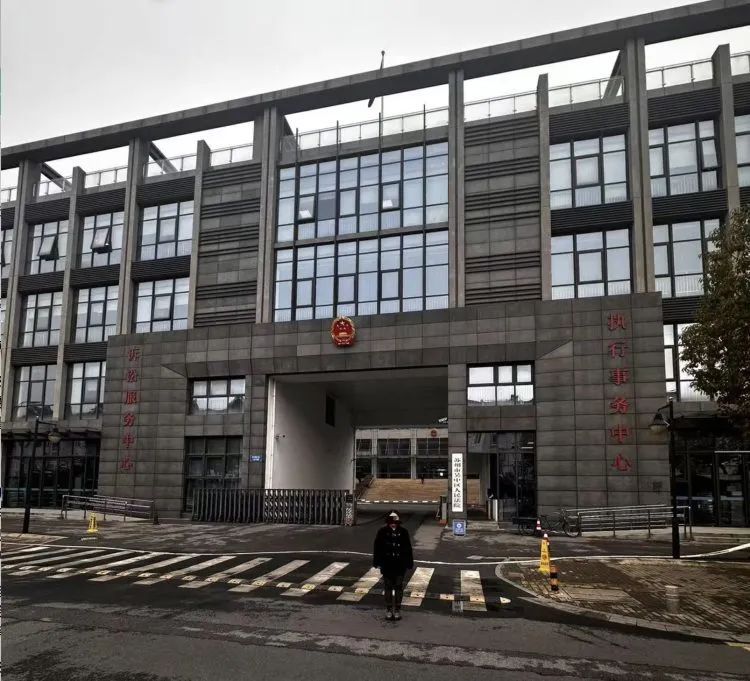非法行医致两女子伤残，医美老板被判拘役6个月