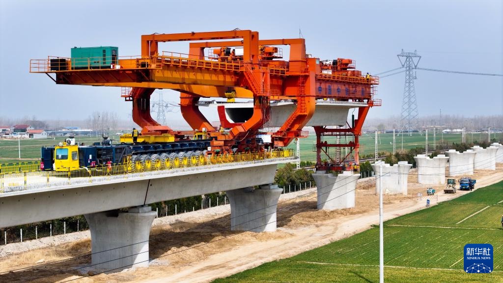 雄商高铁郓城至梁山段建设忙 雄商高铁郓城至梁山段建设忙