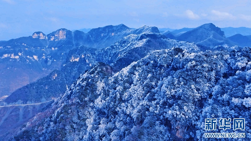 湖北神农架：春雪漫山峦 处处皆诗意