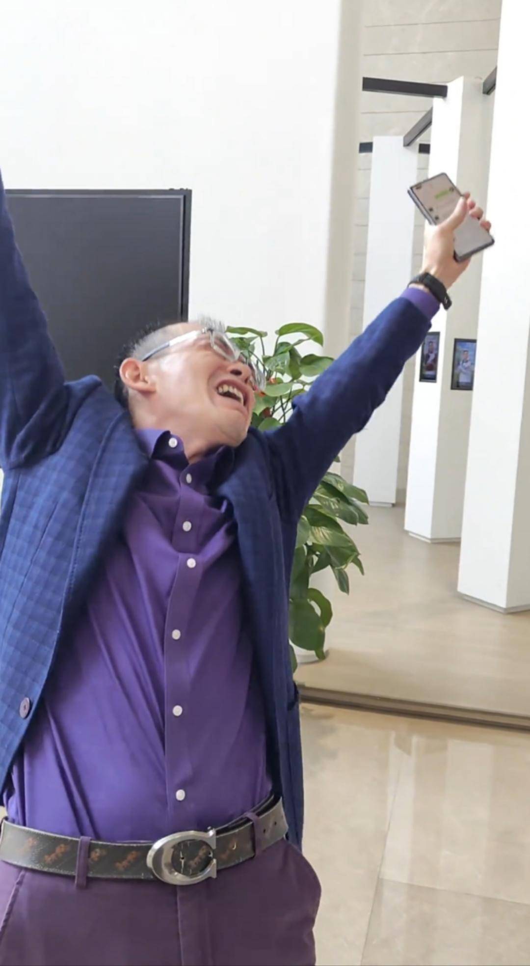 悬赏千万寻子父亲找到儿子：等了24年，我终于上岸了