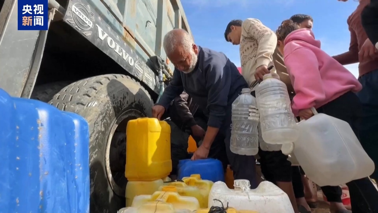 以色列封锁致物资匮乏电力短缺 加沙民众生活难以为继 以色列封锁致物资匮乏电力短缺 加沙民众生活难以为继
