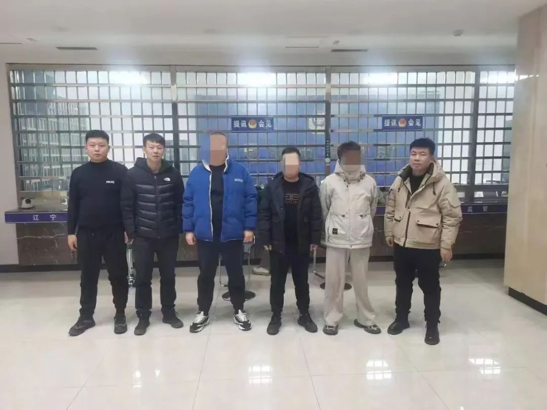 美女主播喊你刷礼物？警惕骗局！