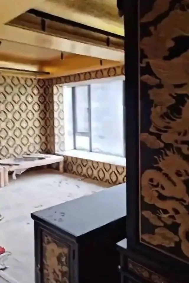 佛山一小区惊现“骨灰房”？社区最新回应